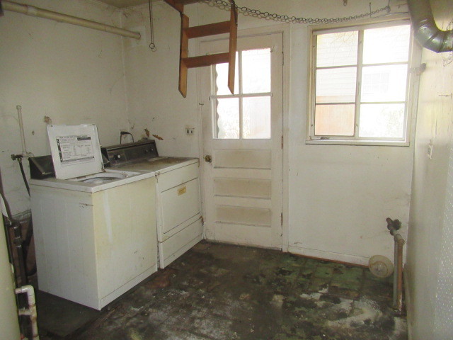 1052 Greenwood Avenue, Deerfield, IL 60015