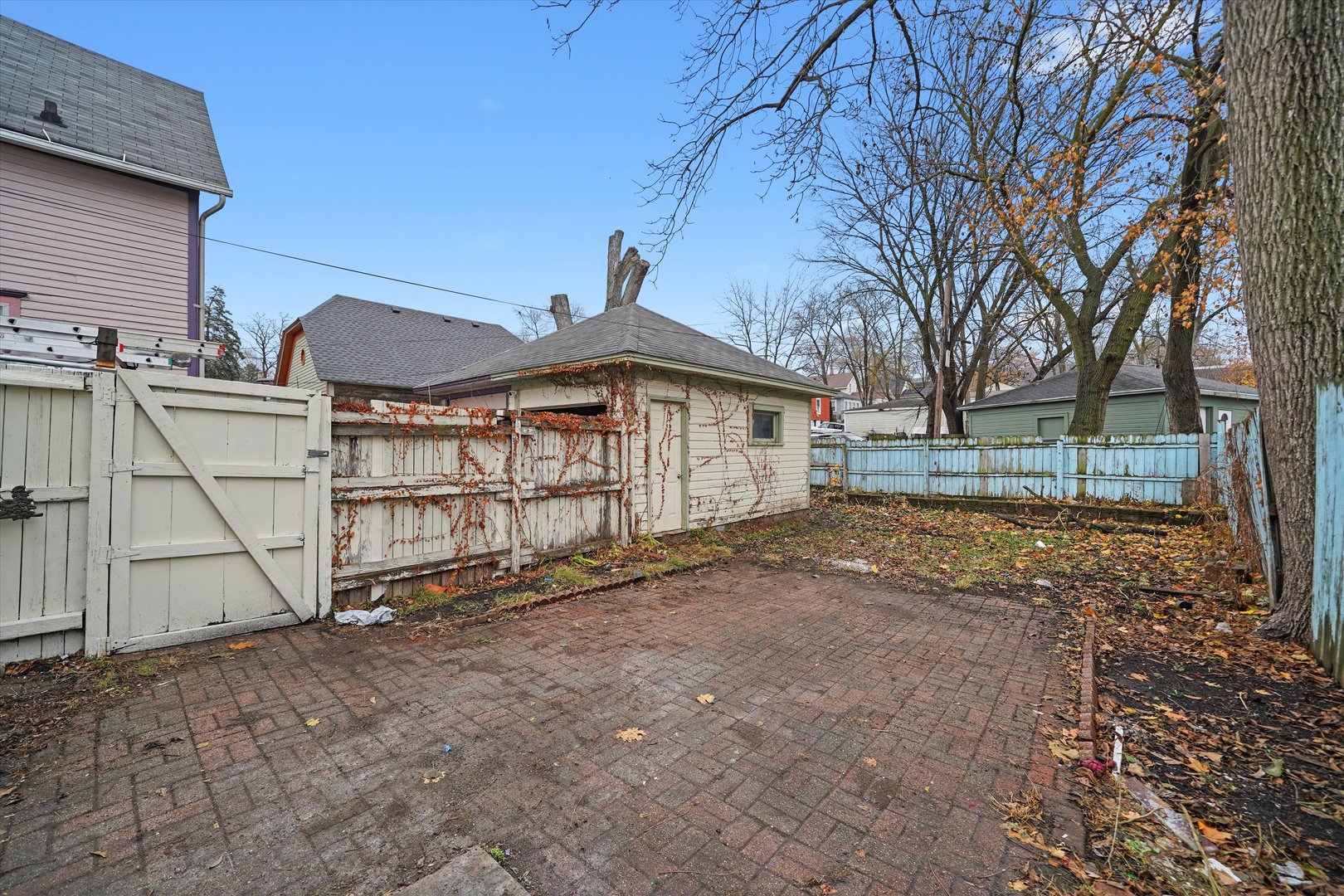 281 Gifford Place, Elgin, IL 60120