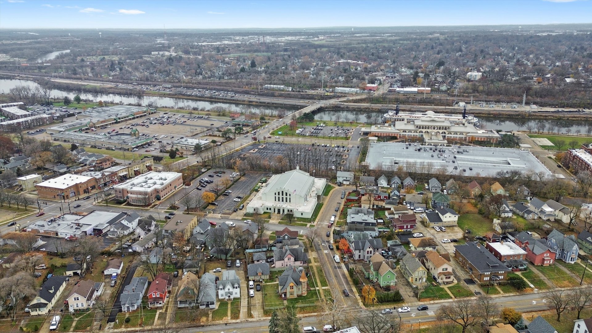 281 Gifford Place, Elgin, IL 60120