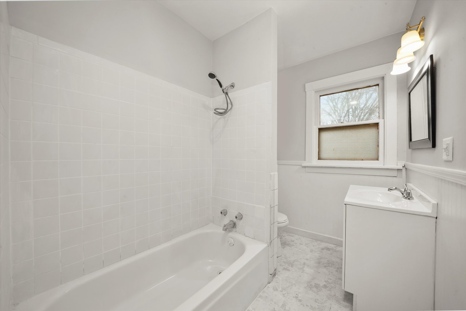 281 Gifford Place, Elgin, IL 60120