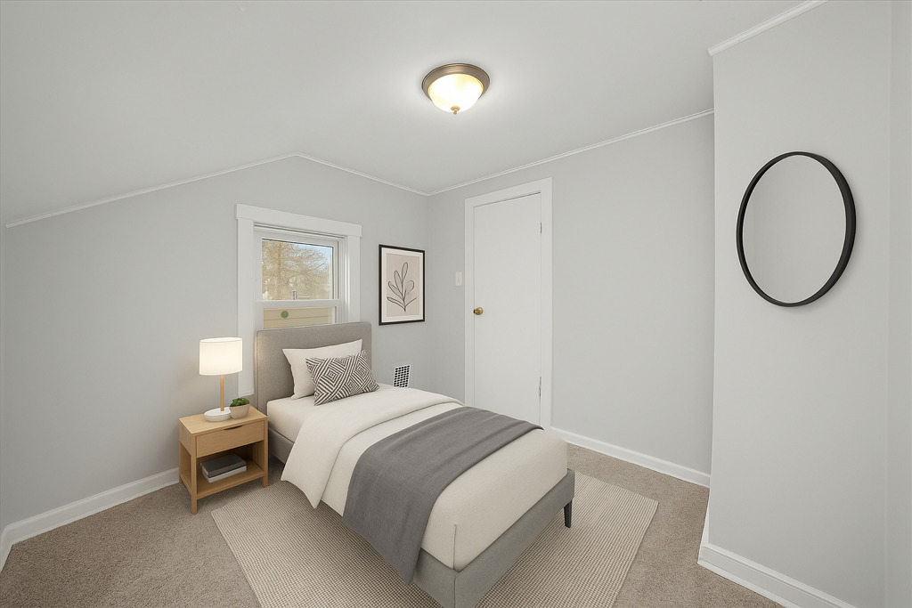 281 Gifford Place, Elgin, IL 60120