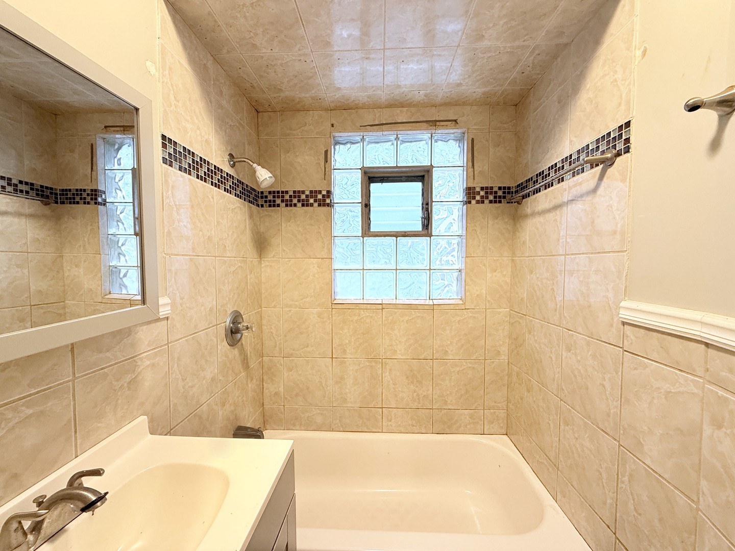 233 W 108th Place, Chicago, IL 60628