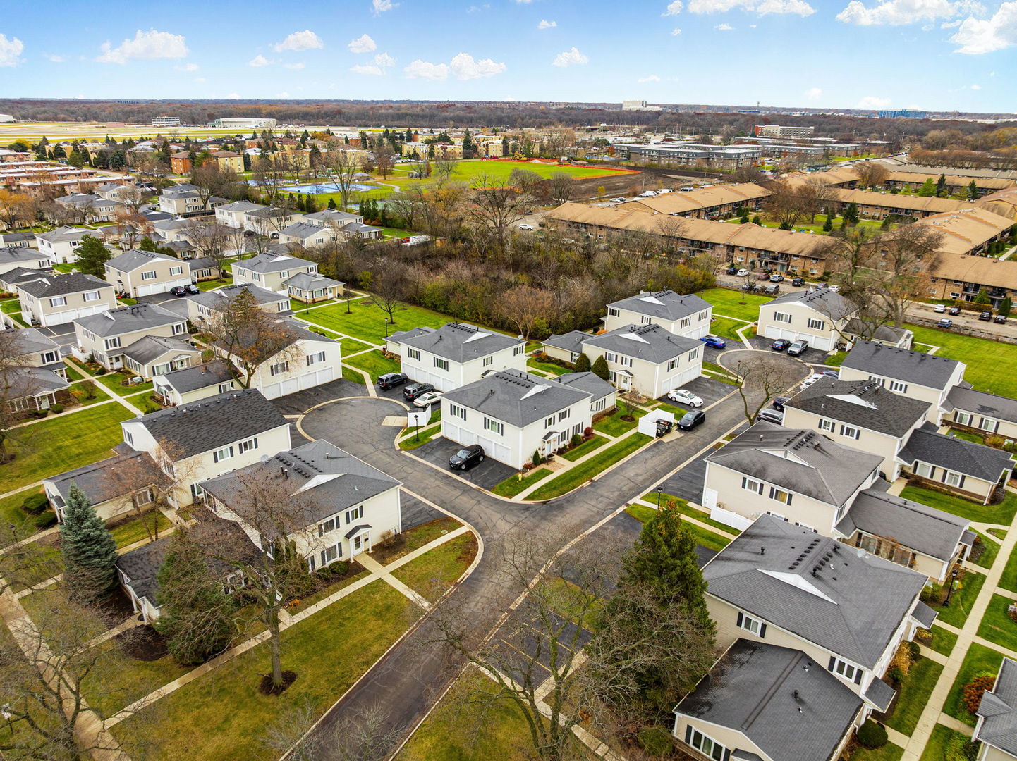 1481 Quaker Lane #117B, Prospect Heights, IL 60070