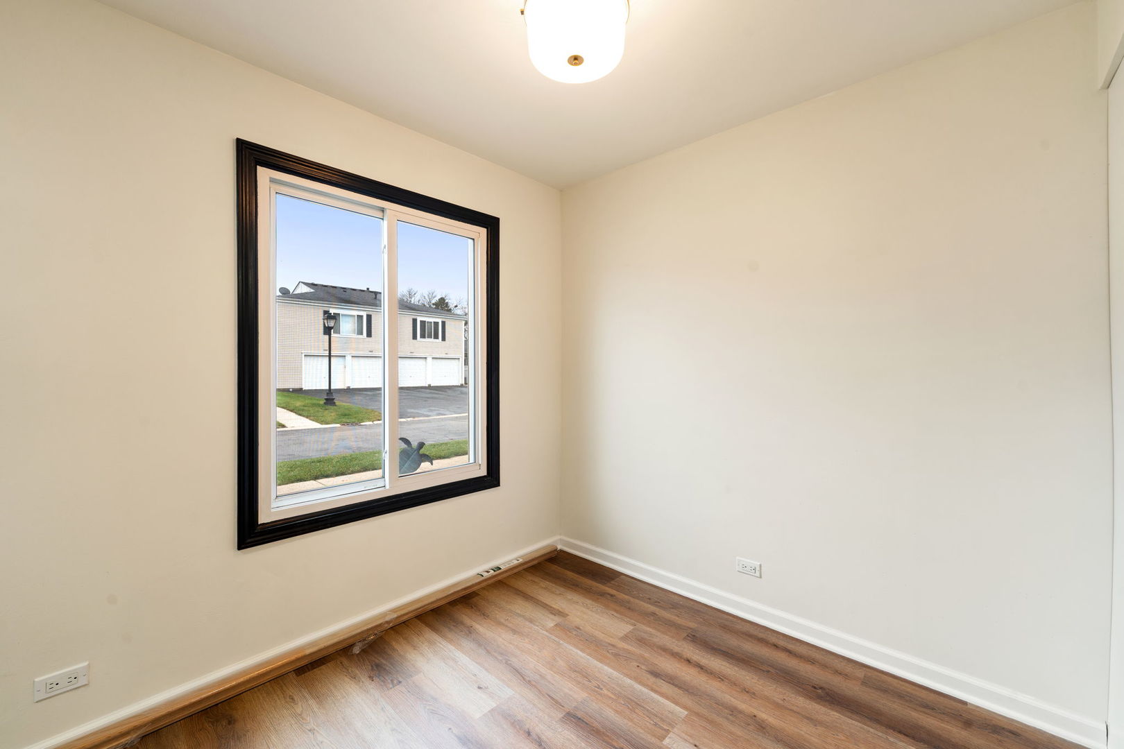 1481 Quaker Lane #117B, Prospect Heights, IL 60070