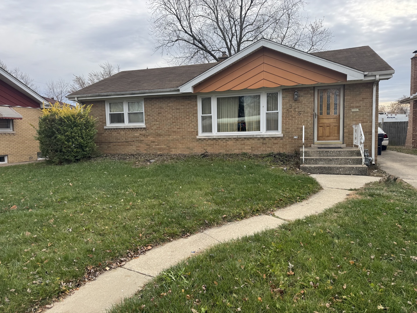 965 E 163rd Street, South Holland, IL 60473