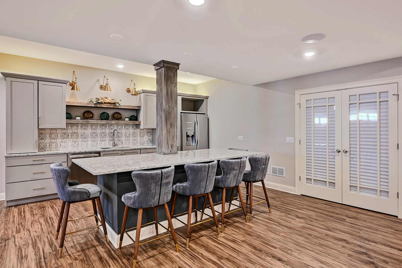 1137 N ITASCA Road, Addison, IL 60101