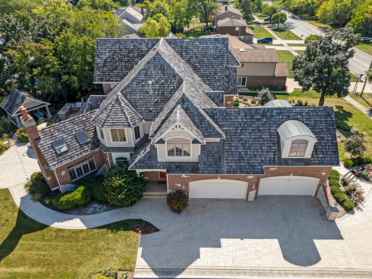 1137 N ITASCA Road, Addison, IL 60101