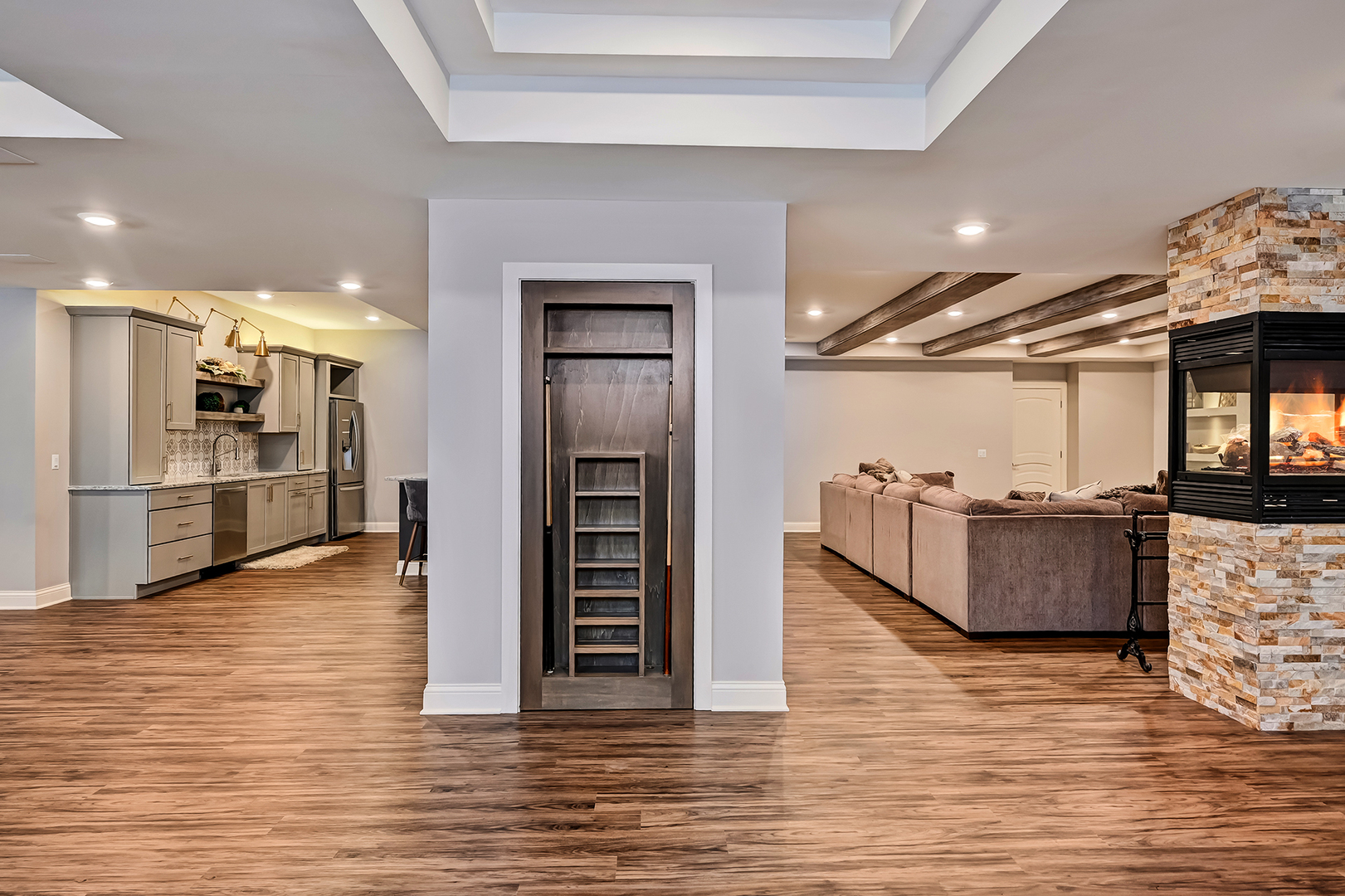 1137 N ITASCA Road, Addison, IL 60101