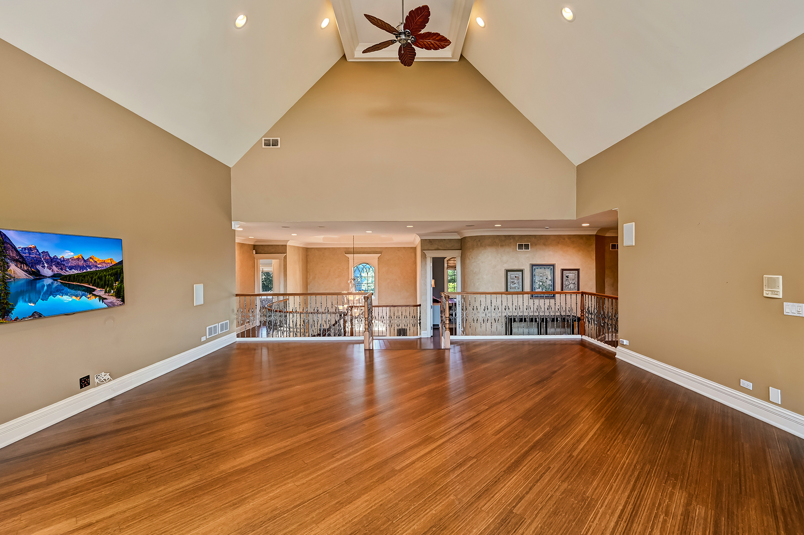 1137 N ITASCA Road, Addison, IL 60101