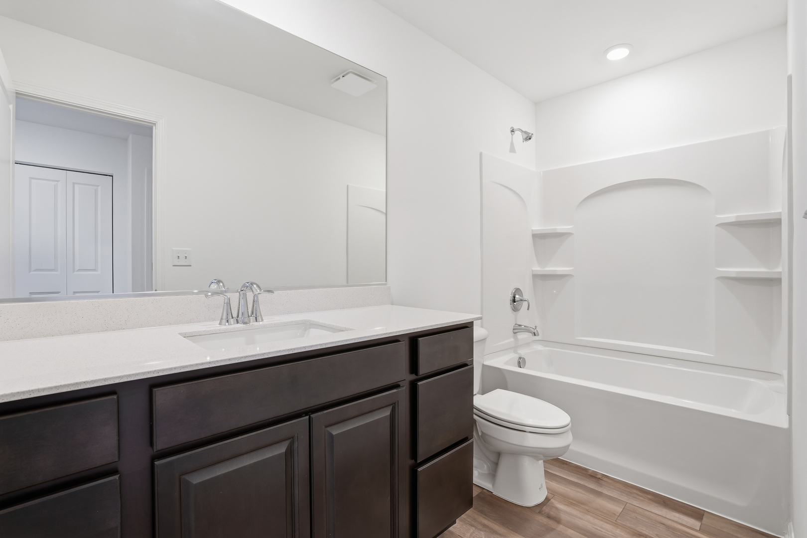 357 Danforth Drive, Oswego, IL 60543