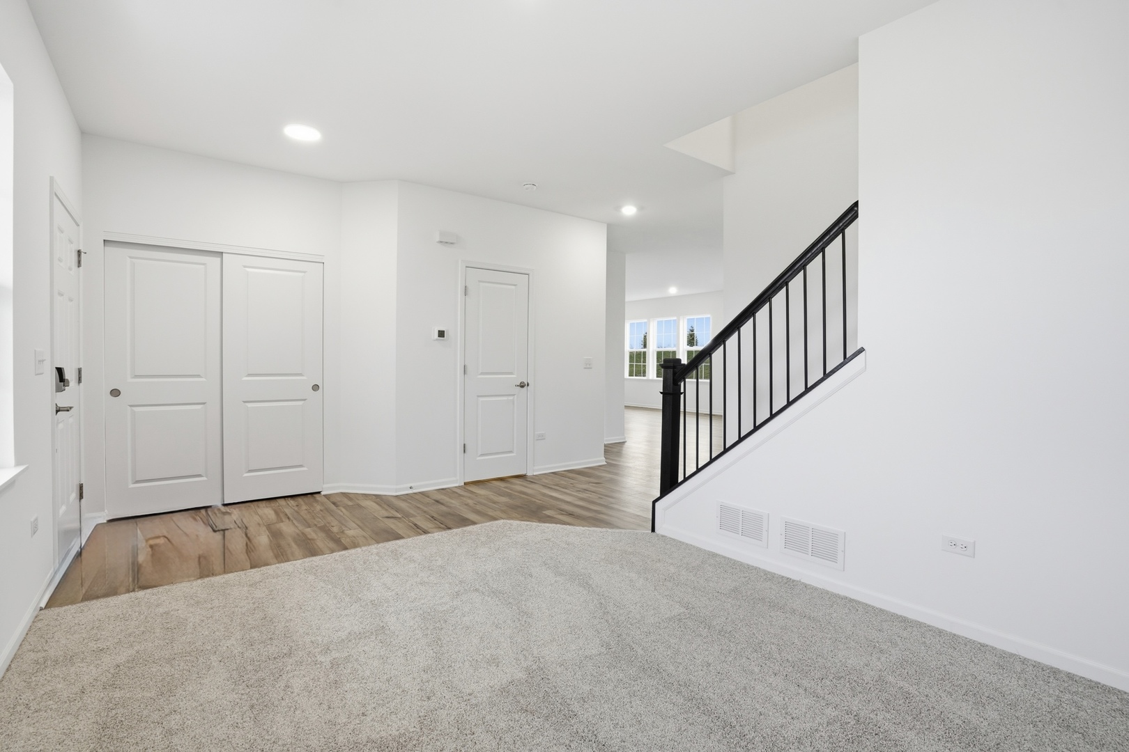 357 Danforth Drive, Oswego, IL 60543