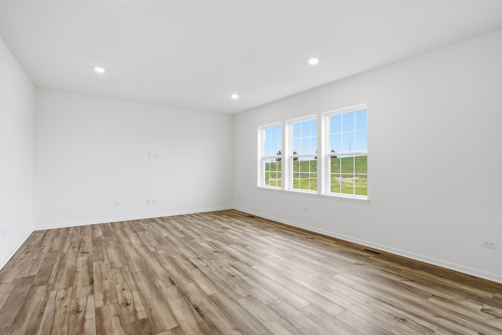 357 Danforth Drive, Oswego, IL 60543