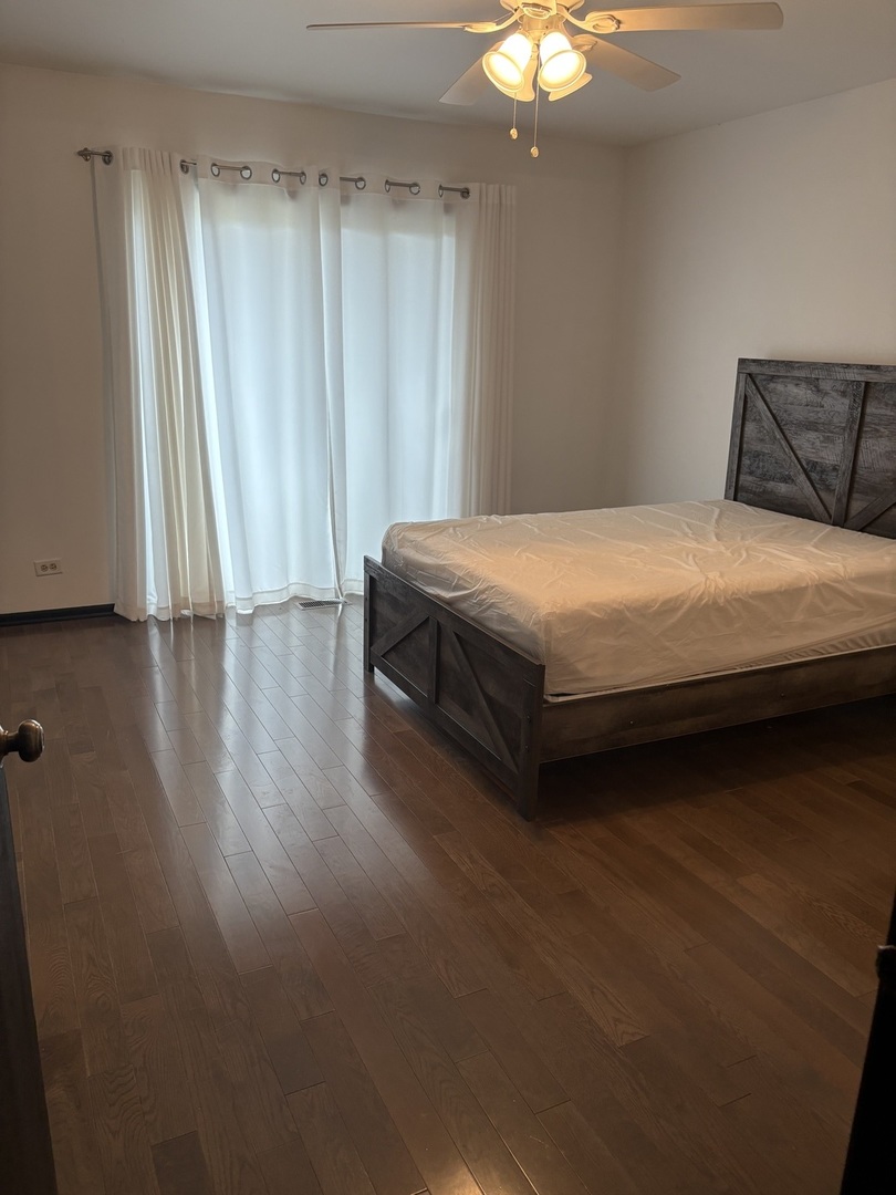 109 Paramount Drive, Wood Dale, IL 60191