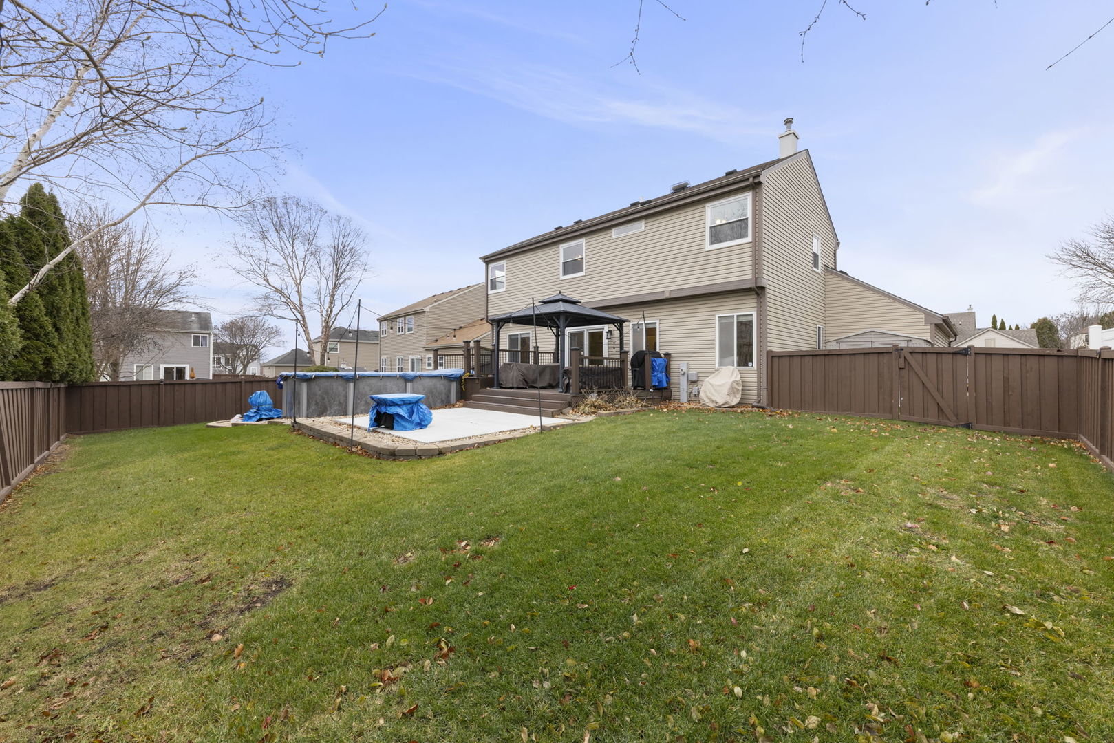 241 Cummings Drive, Bartlett, IL 60103