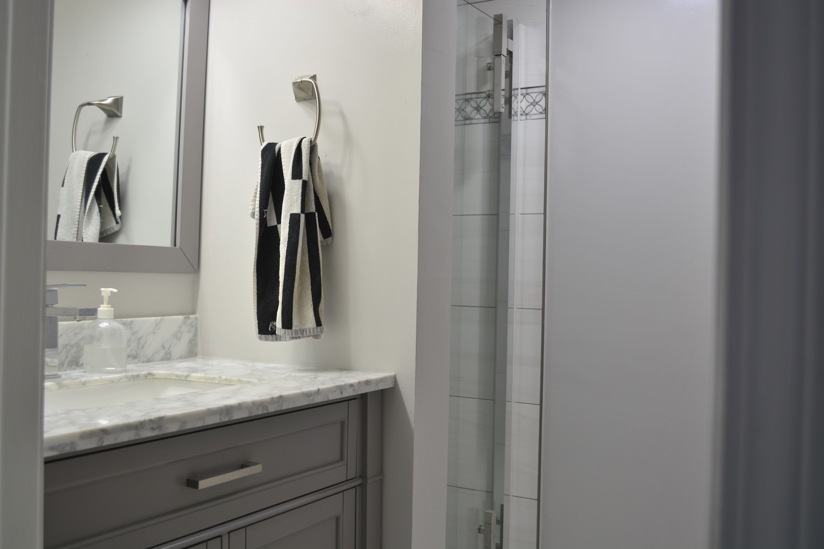 1203 Timber Drive, Elk Grove Village, IL 60007