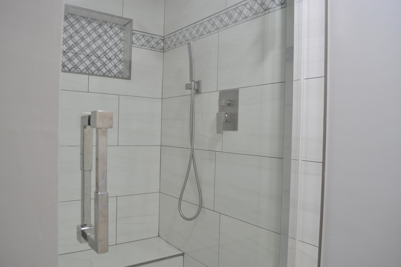 1203 Timber Drive, Elk Grove Village, IL 60007