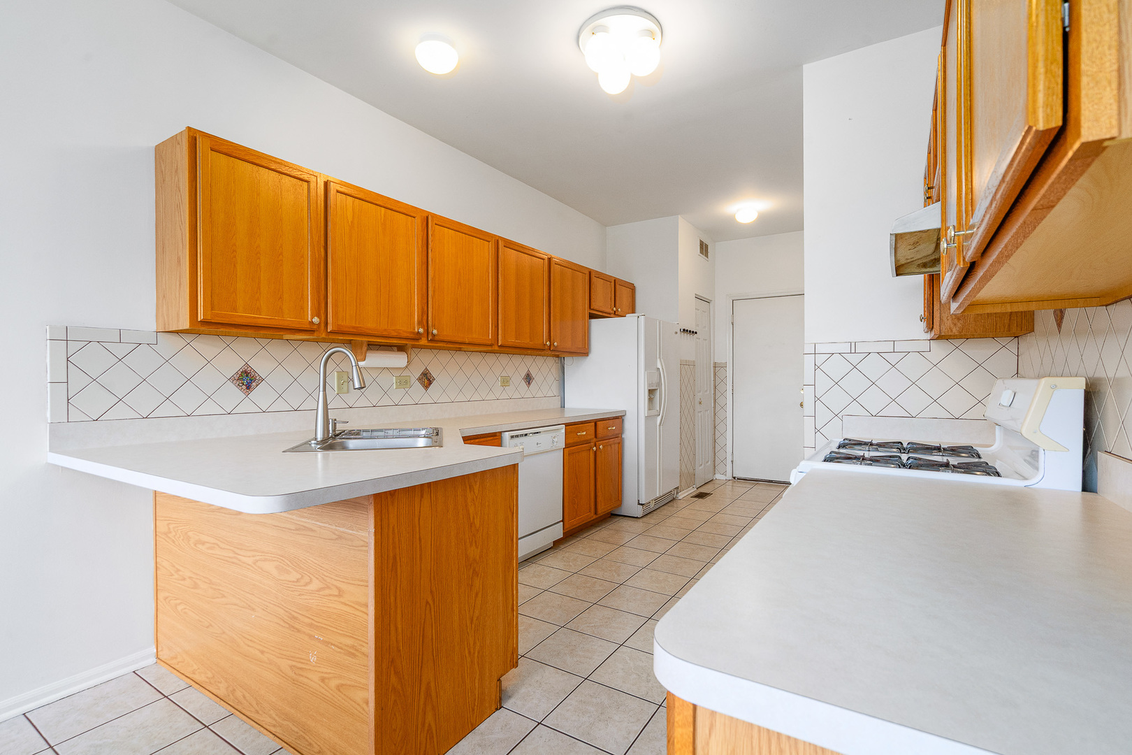 18261 Kirby Drive, Tinley Park, IL 60487