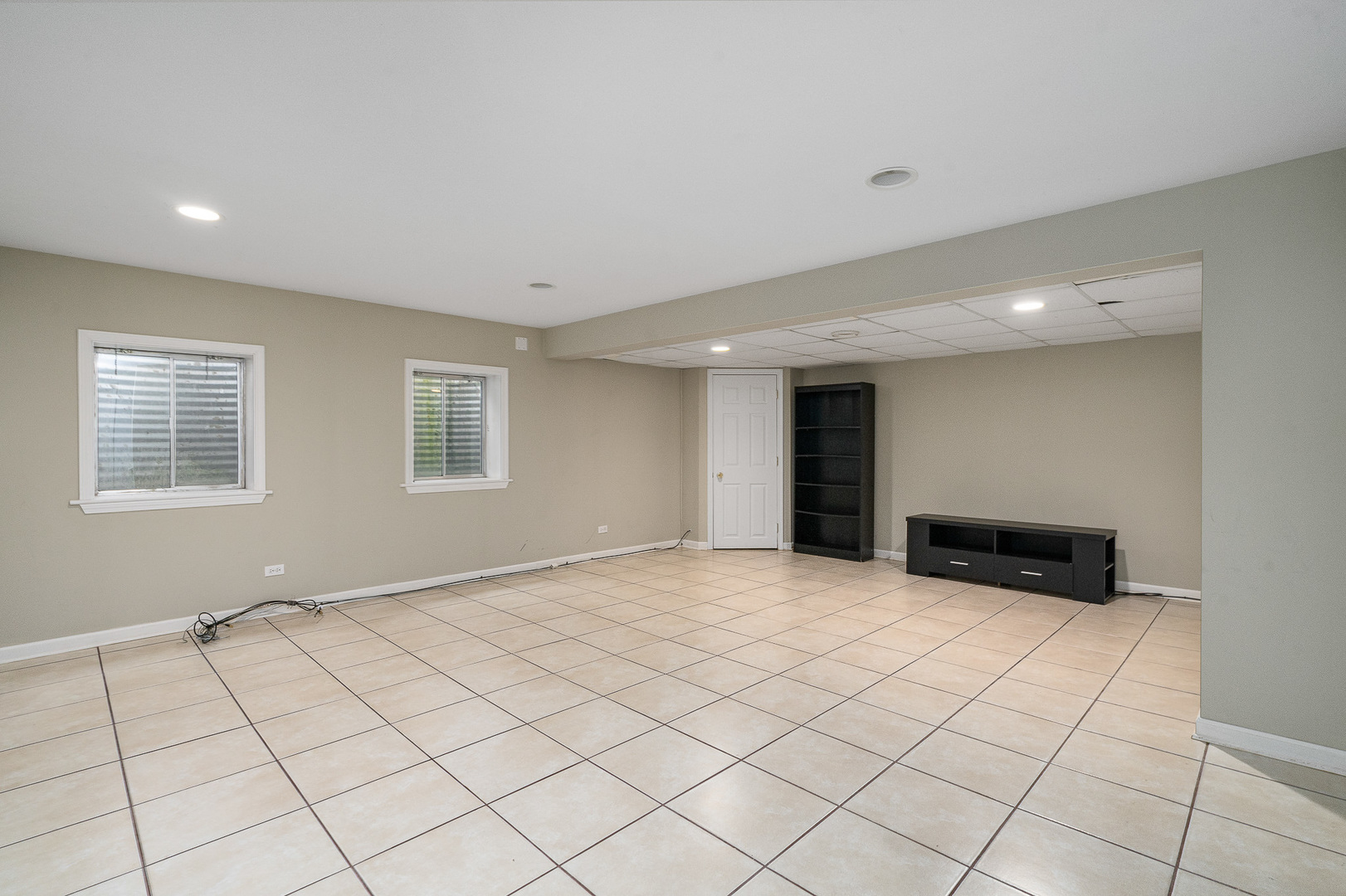 18261 Kirby Drive, Tinley Park, IL 60487