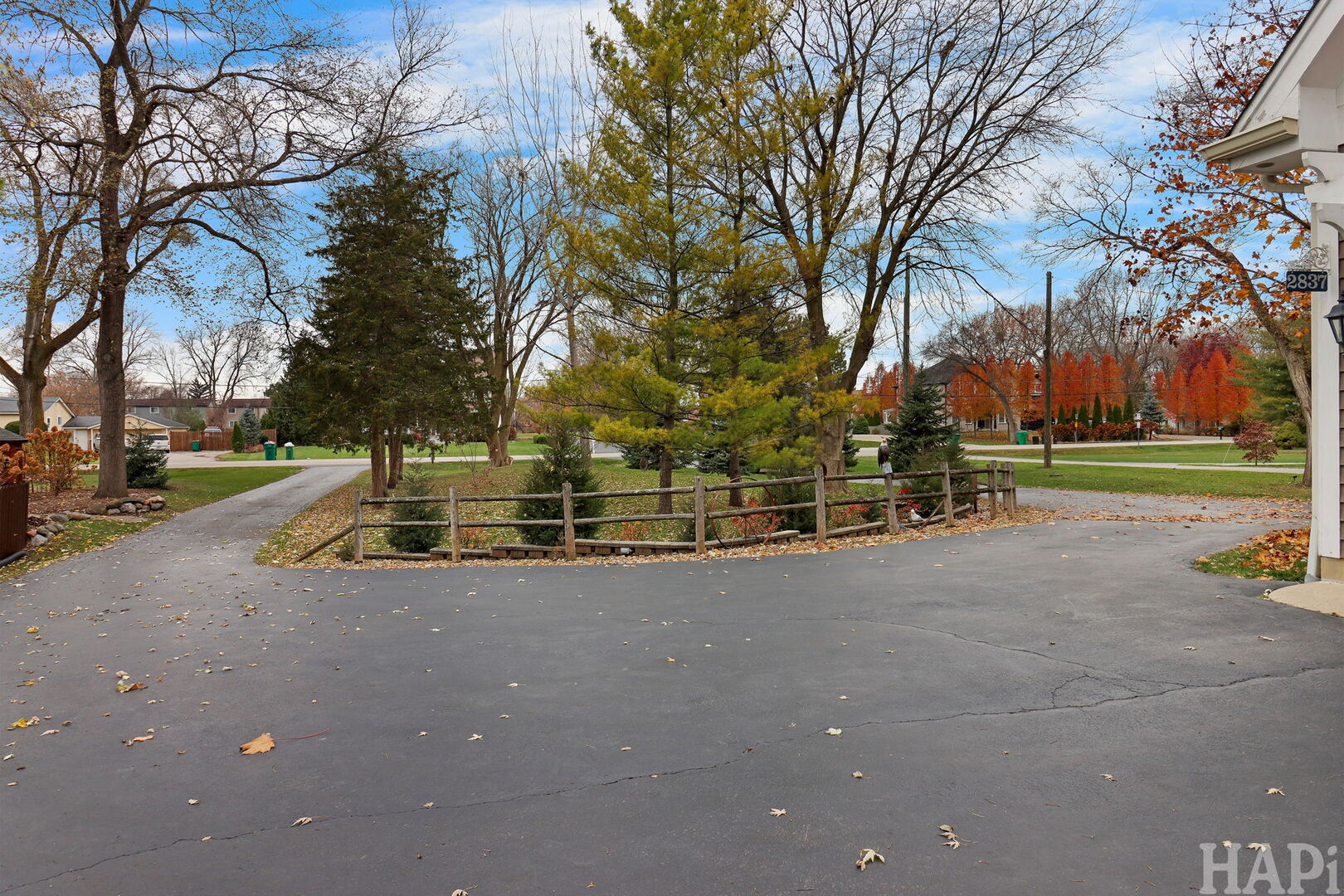 2837 Jackson Drive, Arlington Heights, IL 60004