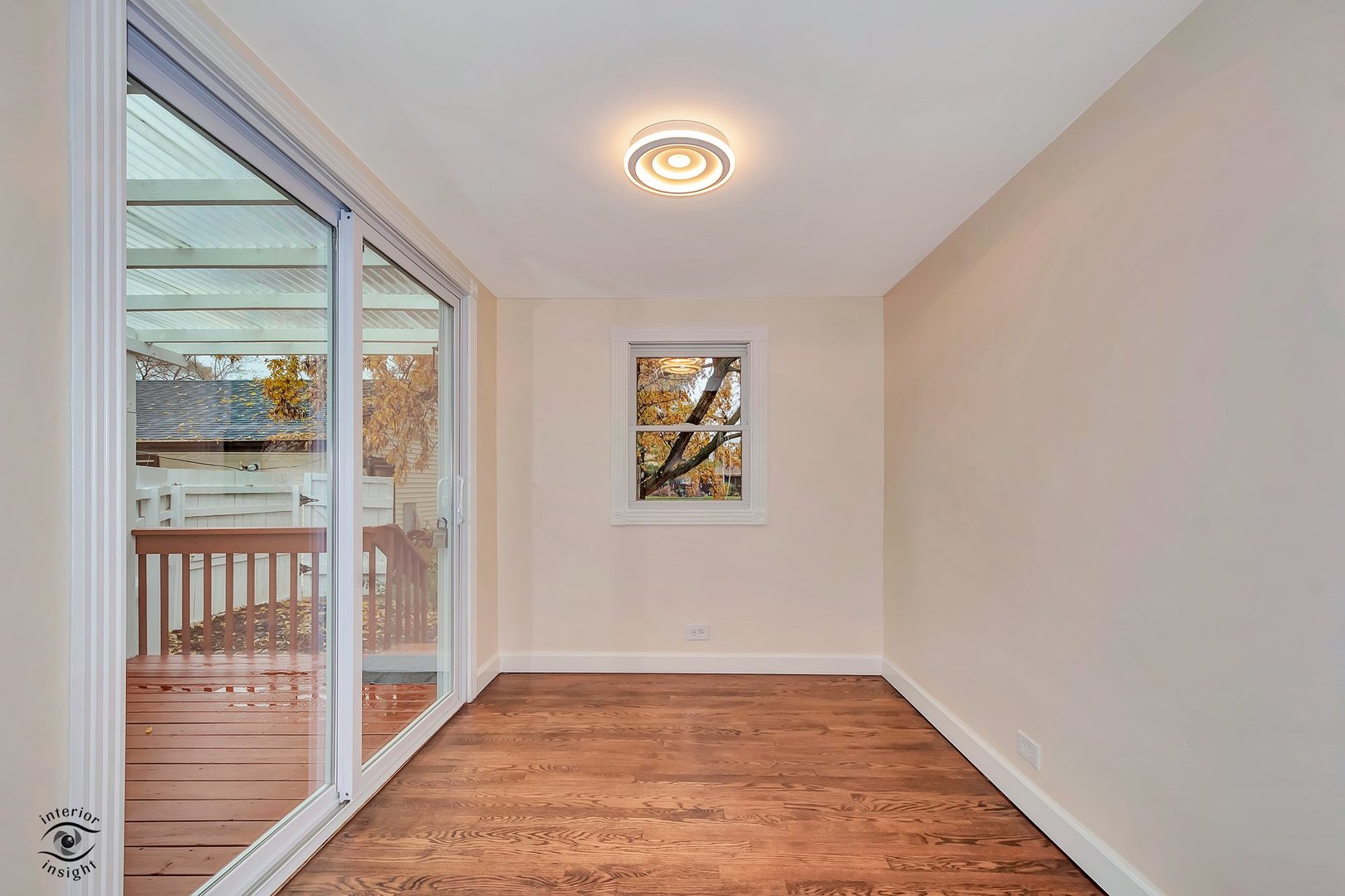 748 73rd Court, Willowbrook, IL 60527