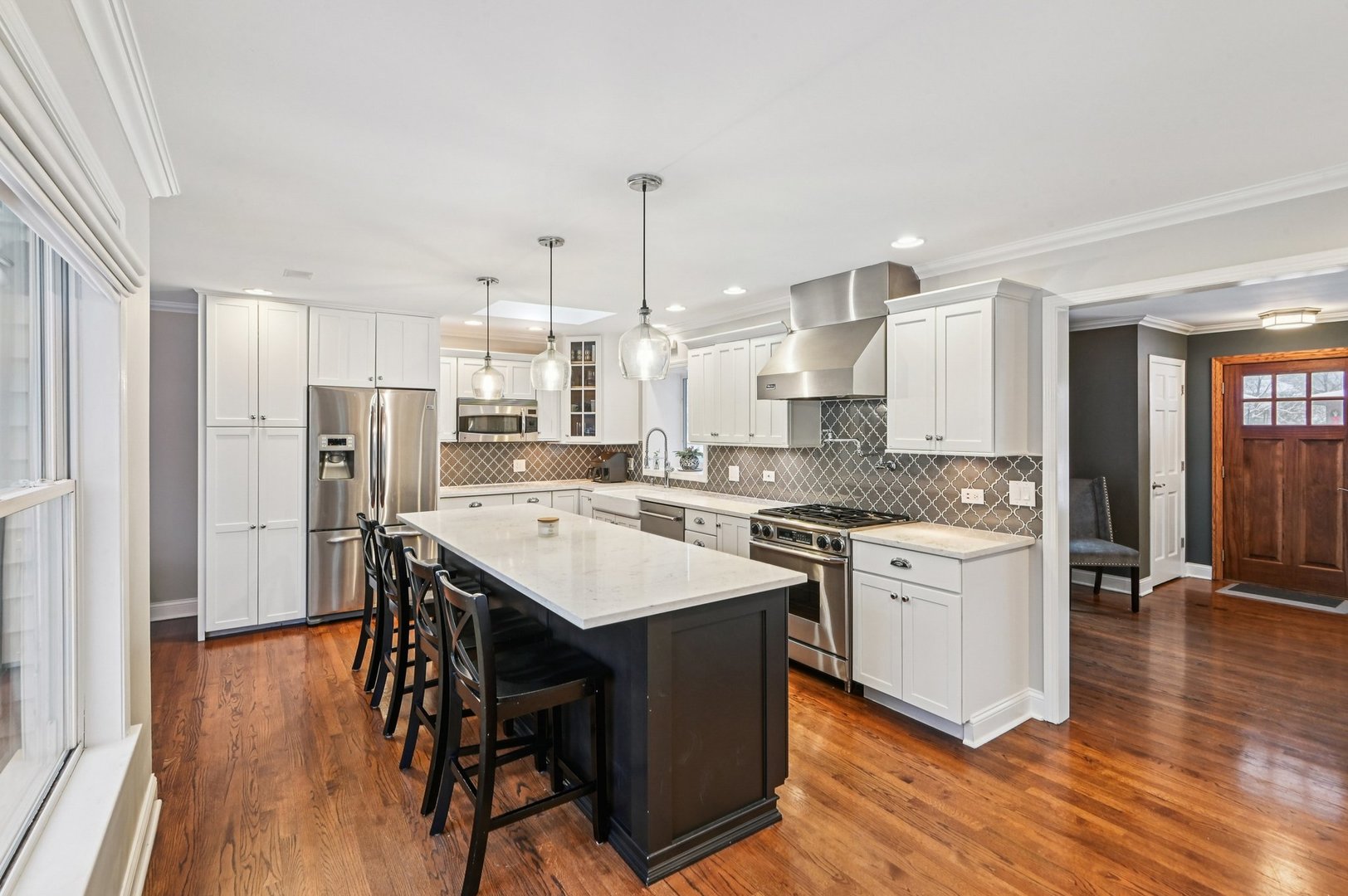 131 W Chicago Avenue, Downers Grove, IL 60515