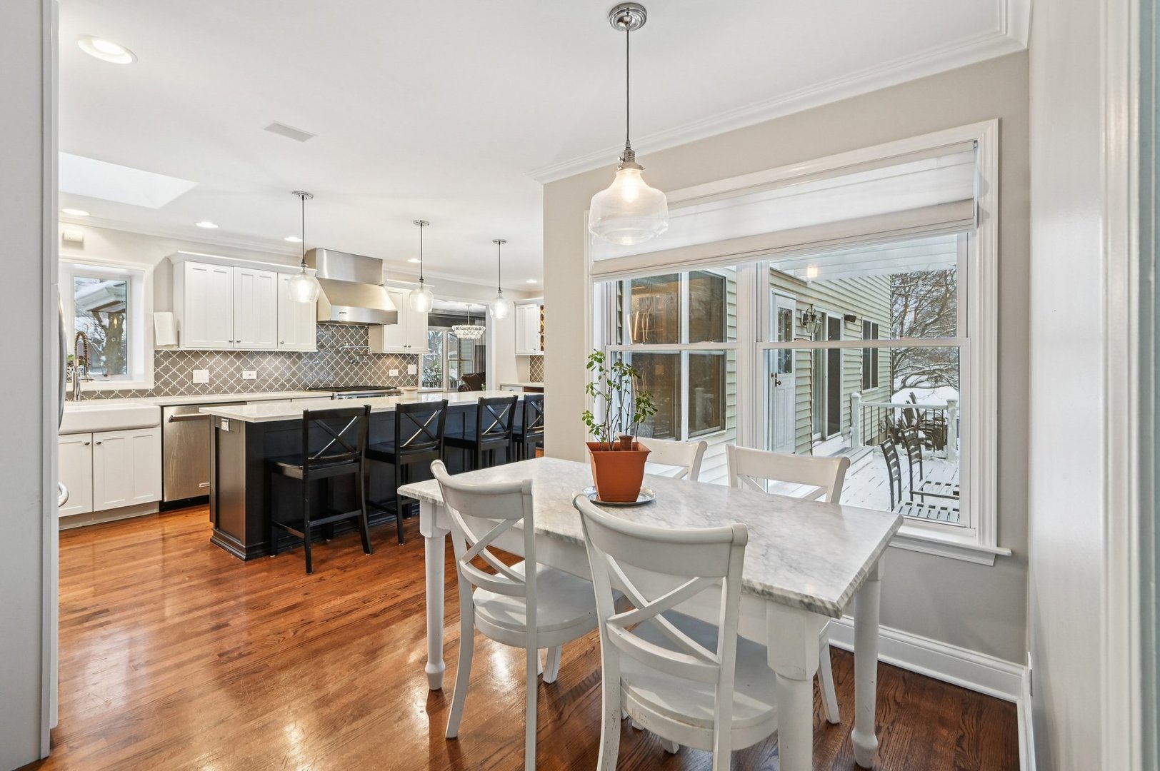 131 W Chicago Avenue, Downers Grove, IL 60515