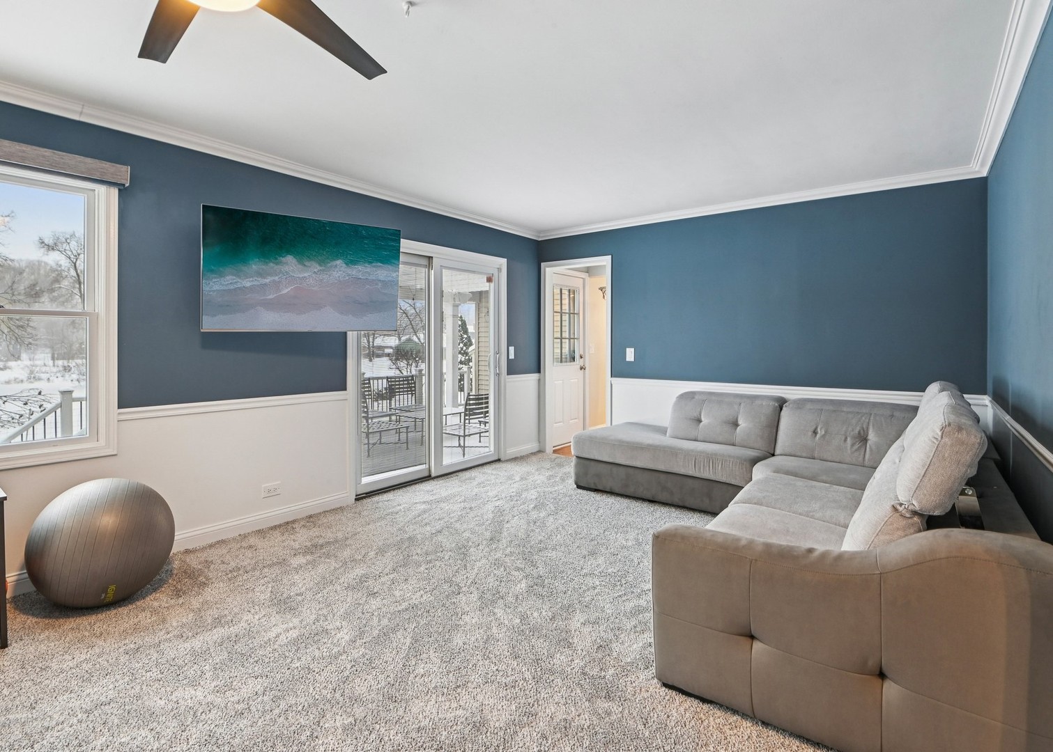 131 W Chicago Avenue, Downers Grove, IL 60515