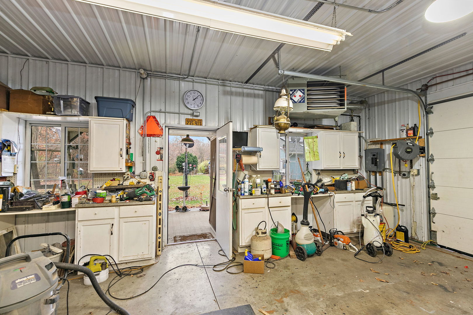 1313 Woods Road, Belvidere, IL 61008