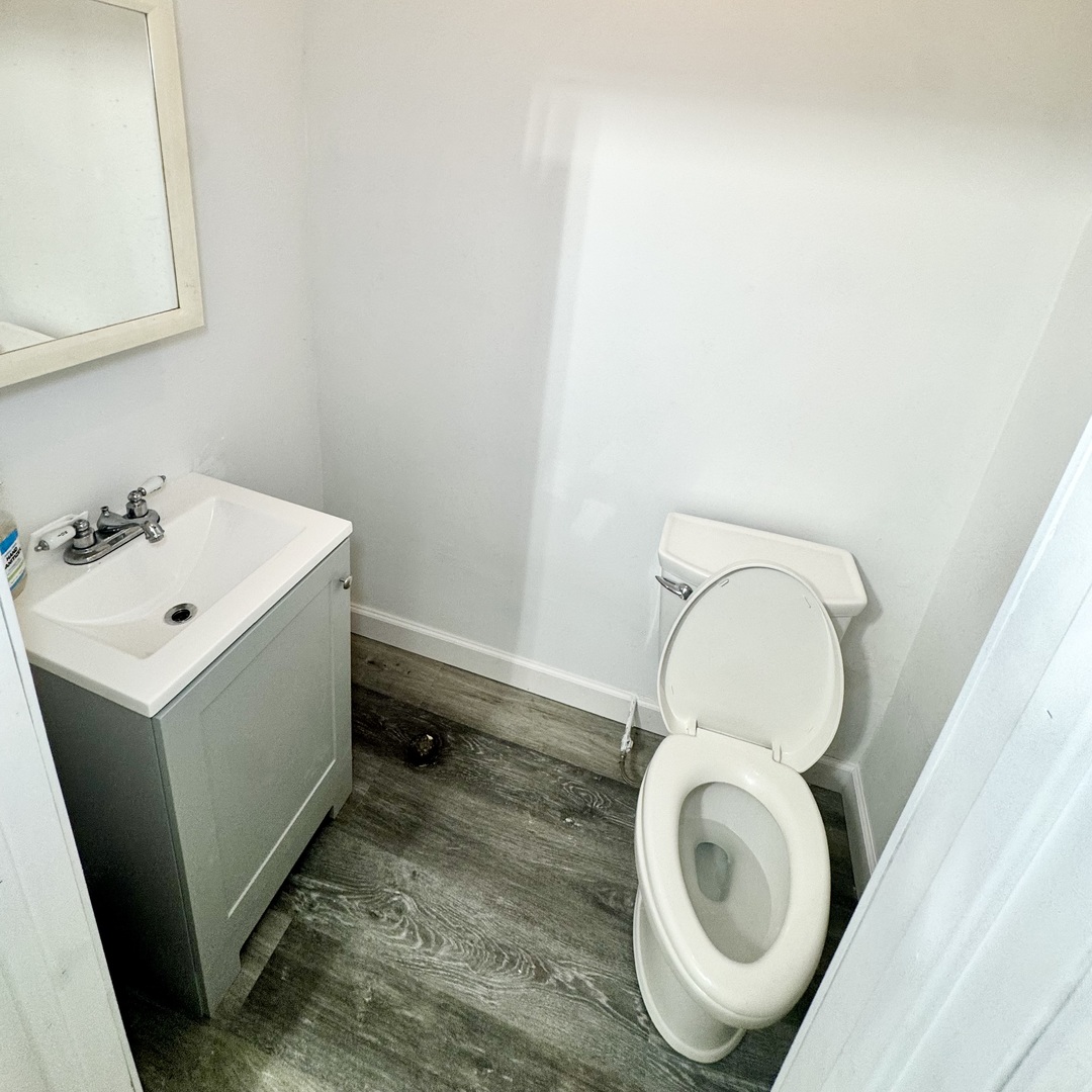 5017 S Ashland Avenue, Chicago, IL 60609