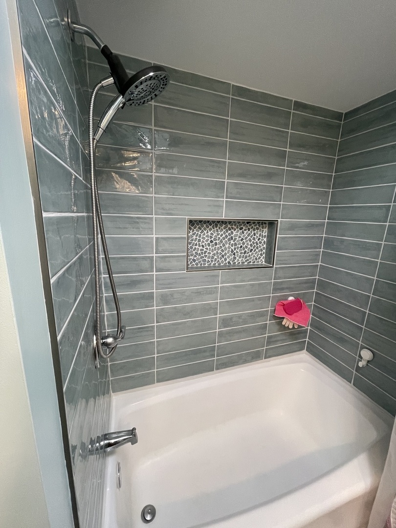 648 Saginaw Avenue, Calumet City, IL 60409