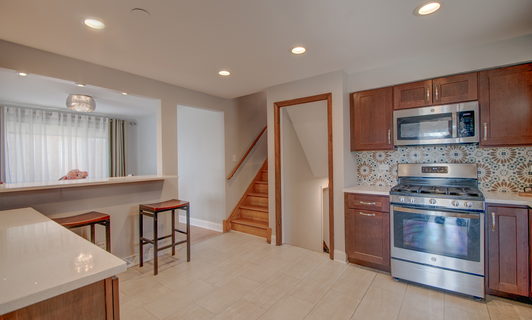 648 Saginaw Avenue, Calumet City, IL 60409