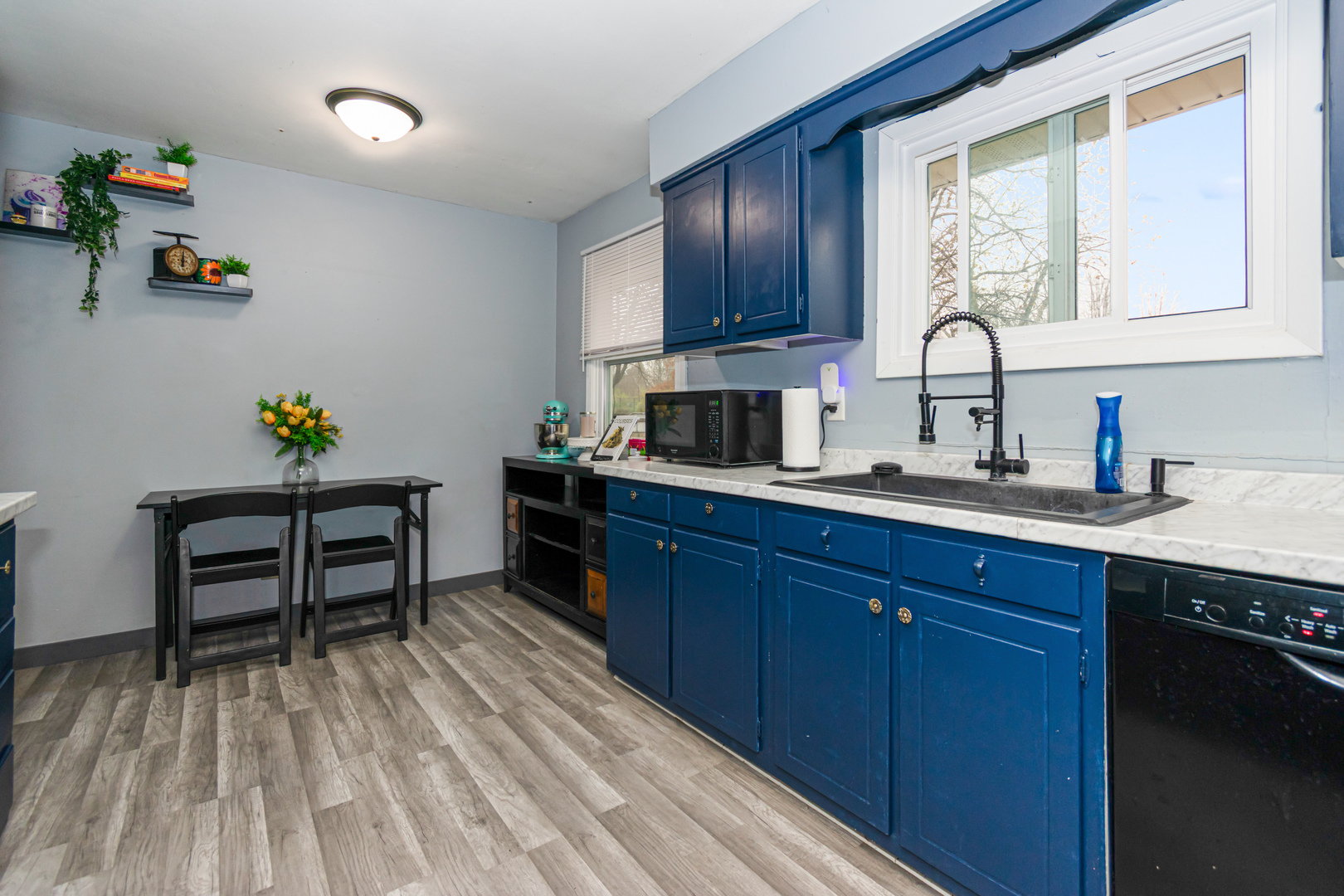 Bloomington, IL 61704