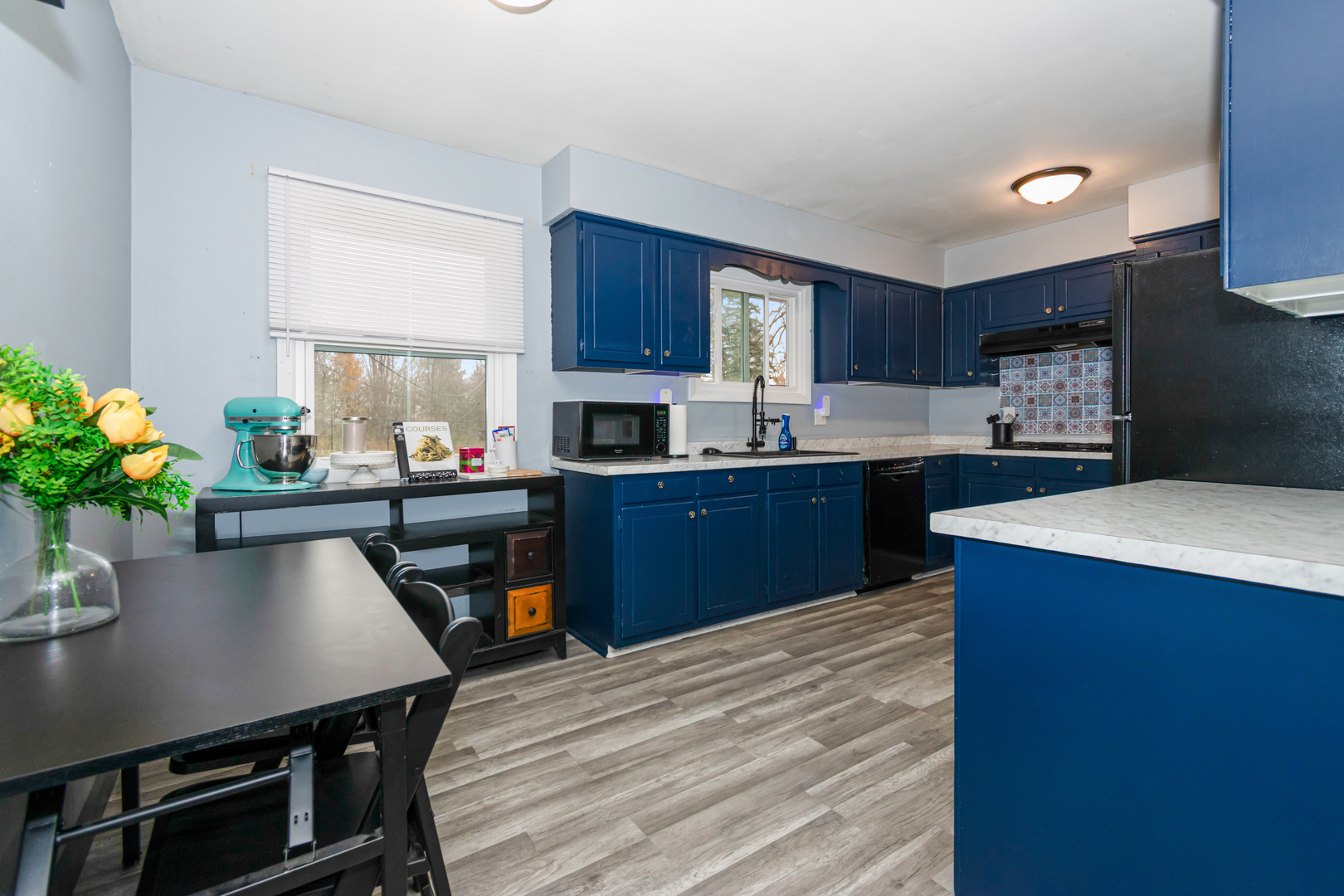 Bloomington, IL 61704