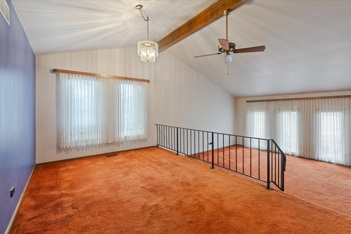 2939 E Hickory Lane, Crete, IL 60417