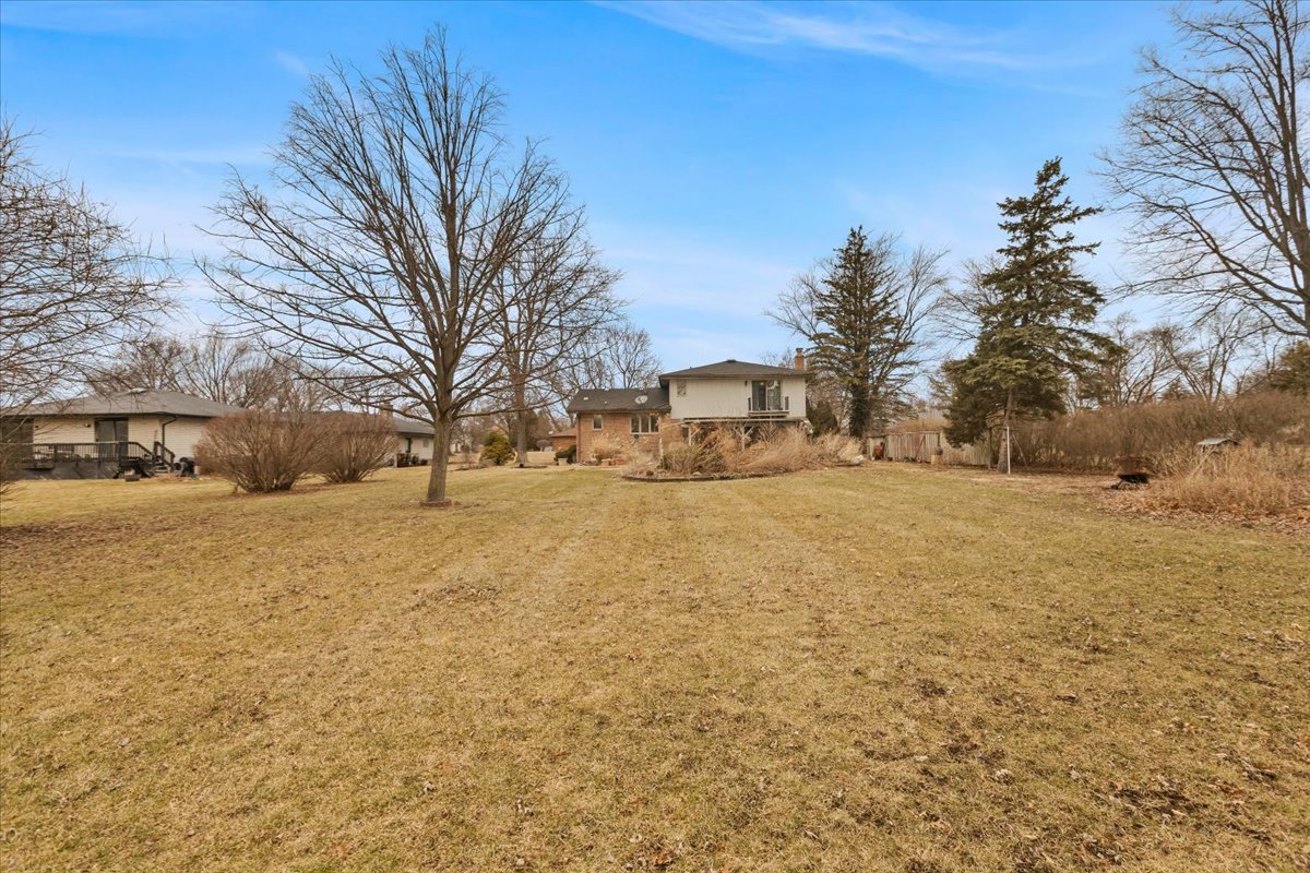 2939 E Hickory Lane, Crete, IL 60417