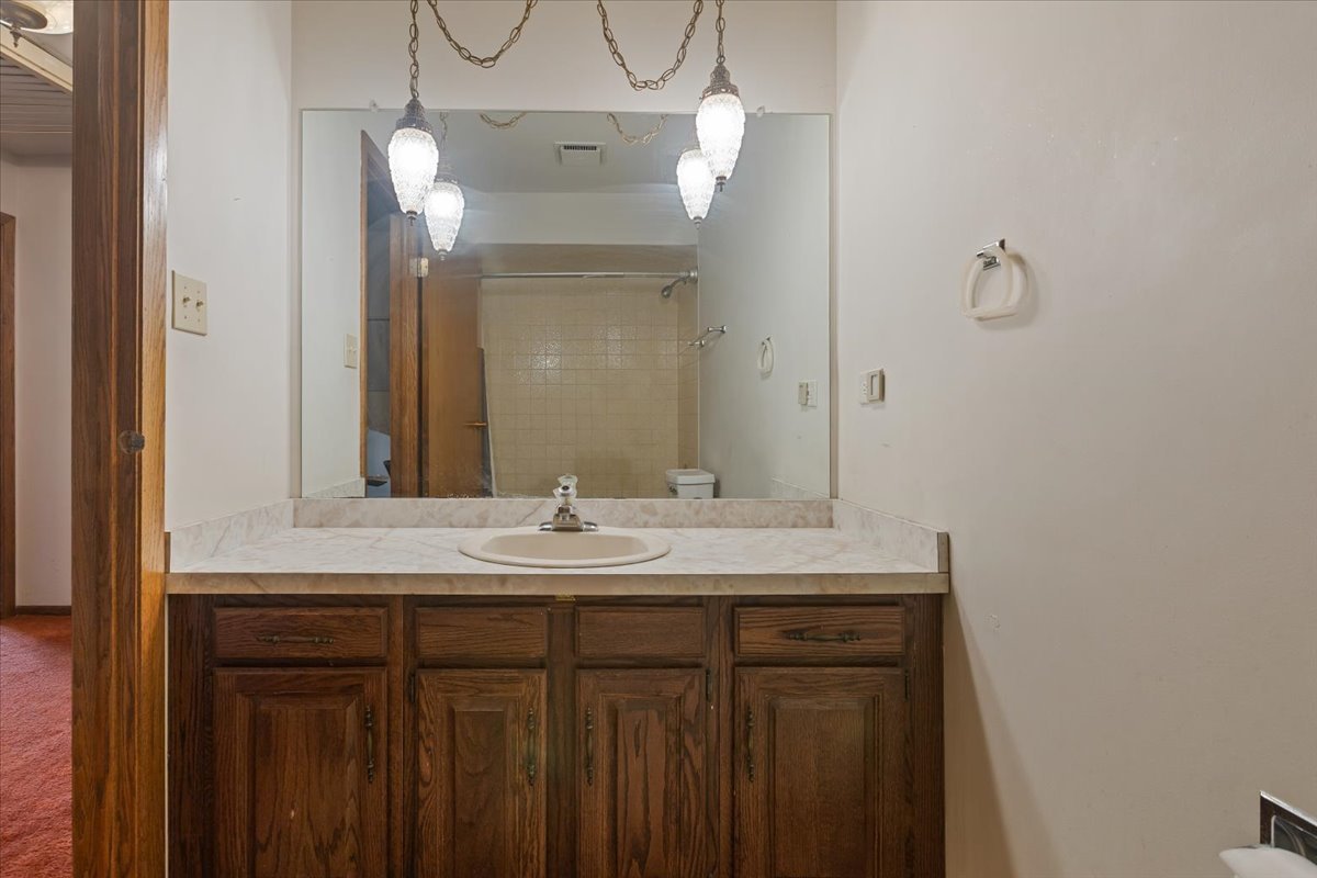 2939 E Hickory Lane, Crete, IL 60417