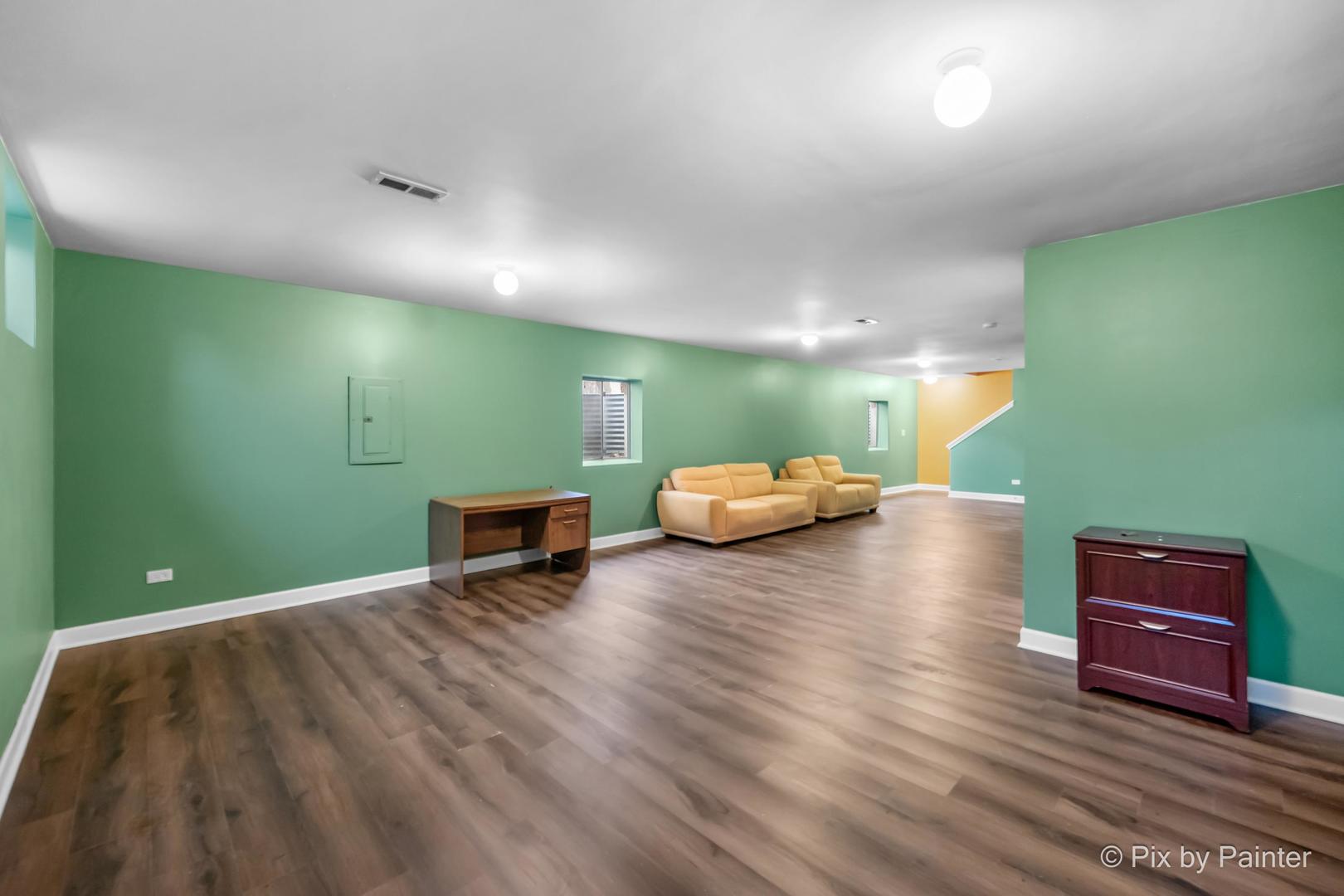 9425 162nd Street, Orland Park, IL 60467