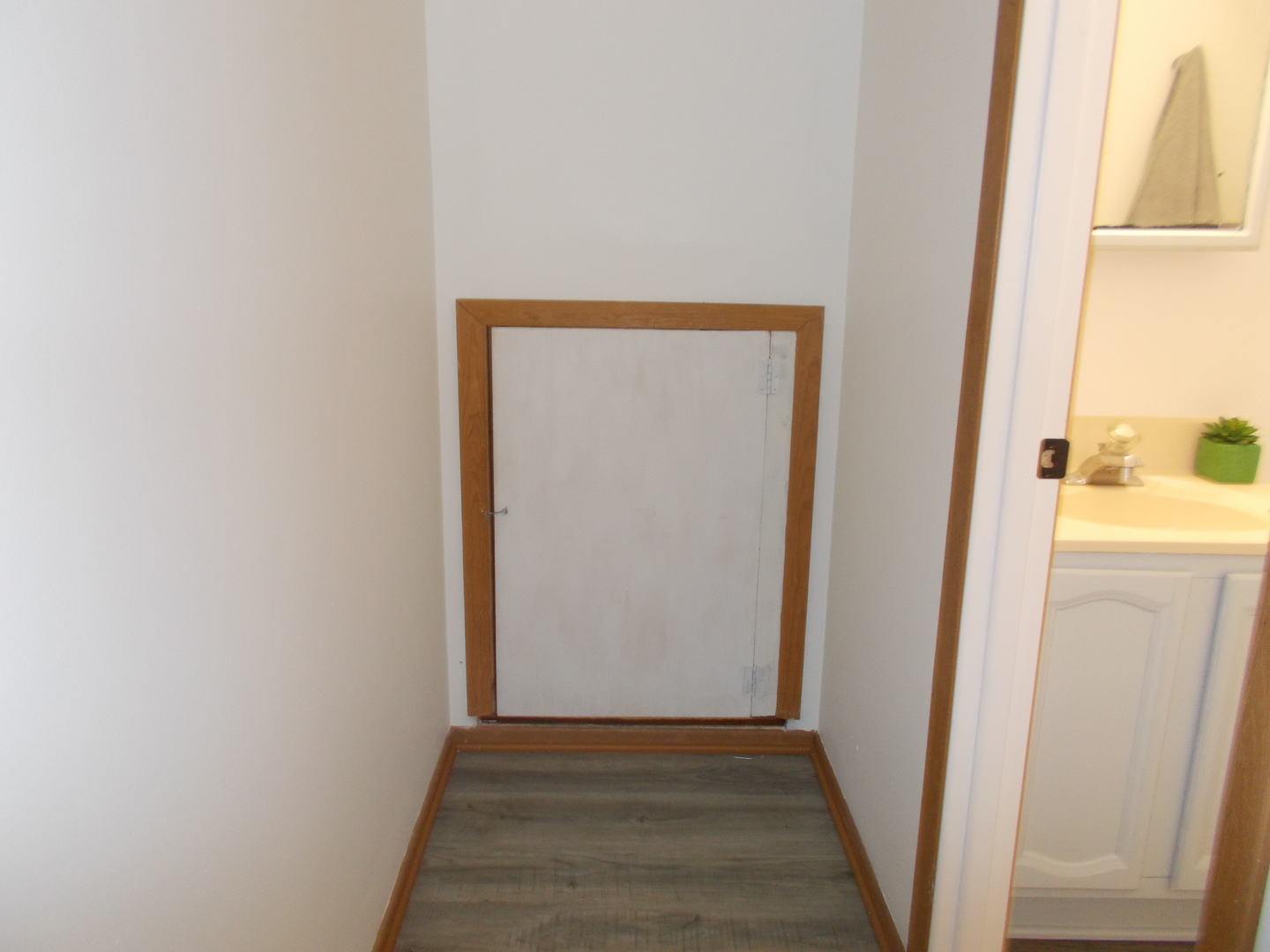 4108 Douglas Drive, Zion, IL 60099