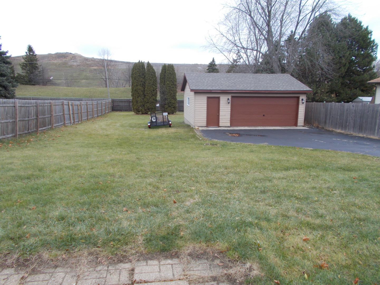 4108 Douglas Drive, Zion, IL 60099