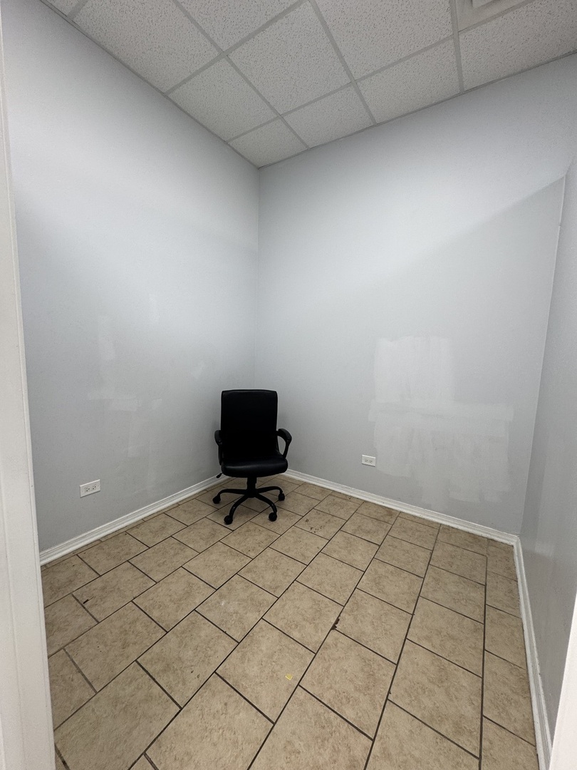 3011 W 63rd Street, Chicago, IL 60629