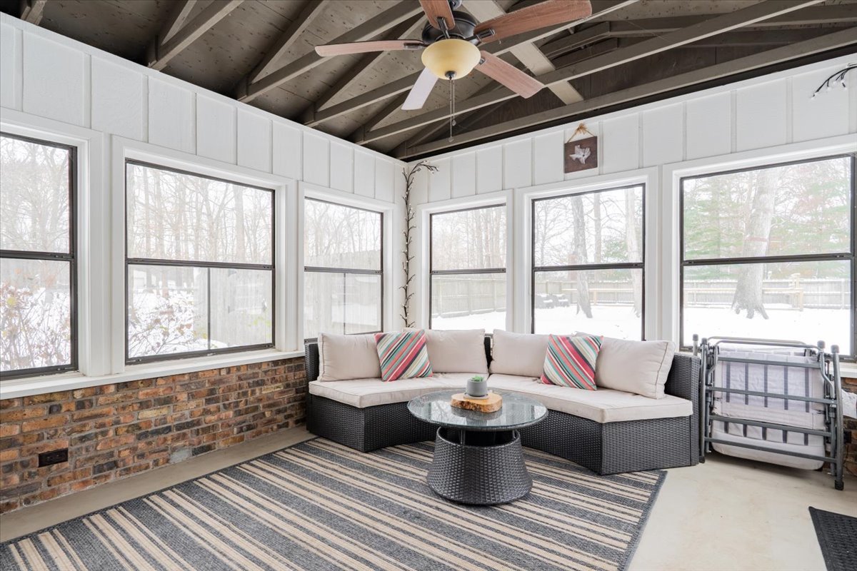 112 Gregory Lane, Lexington, IL 61753