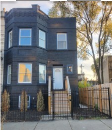 4309 W Monroe Street, Chicago, IL 60624