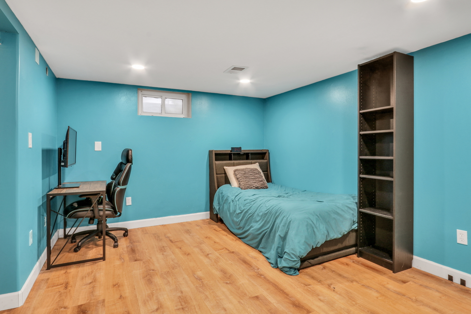 358 Rye Road, Mundelein, IL 60060