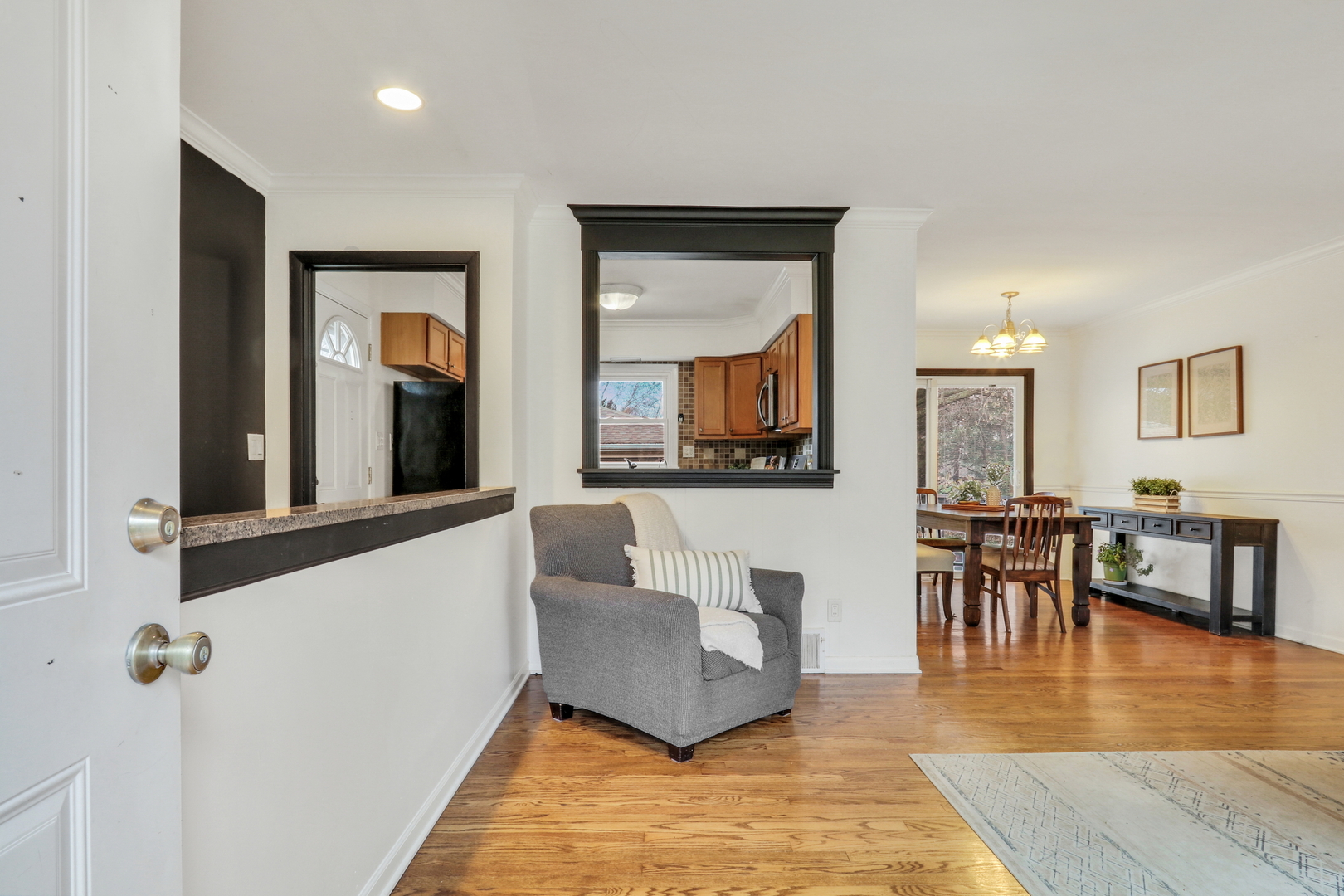 358 Rye Road, Mundelein, IL 60060