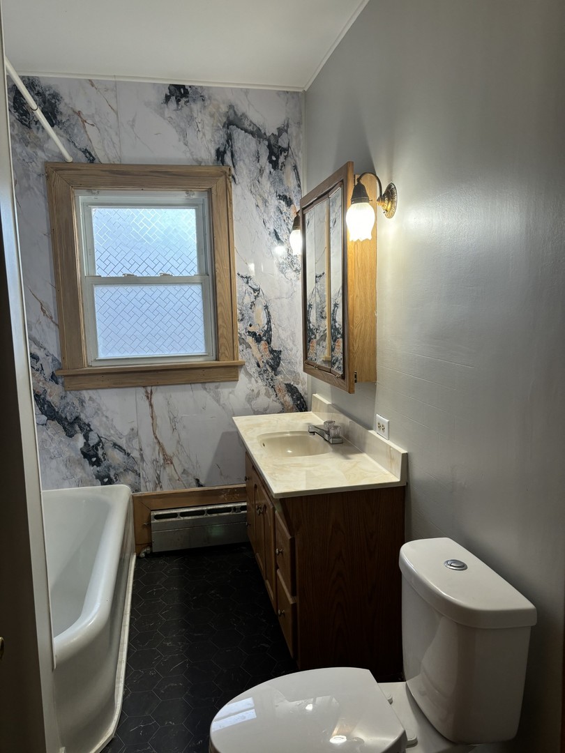 912 Clay Street, Woodstock, IL 60098