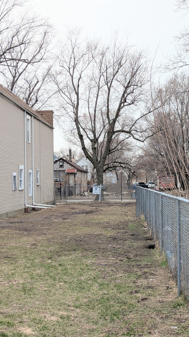 4805 S Elizabeth Street, Chicago, IL 60609