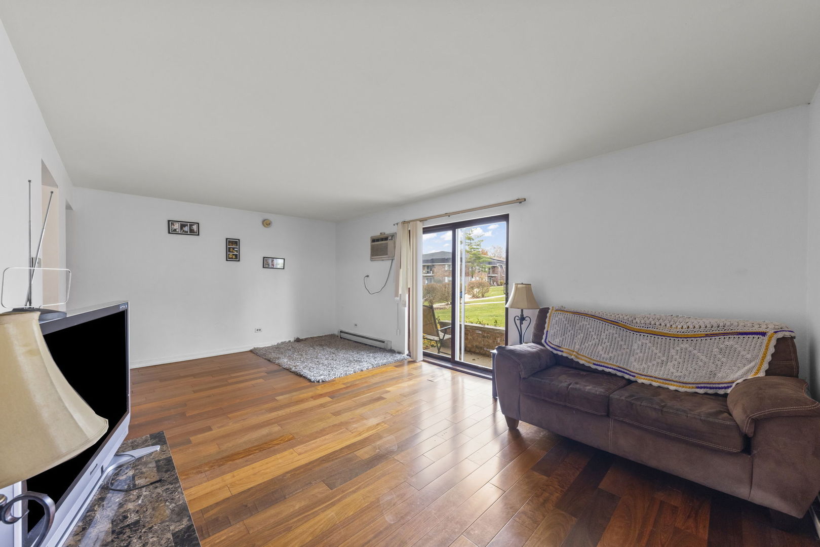 2343 Ogden Avenue #3, Downers Grove, IL 60515