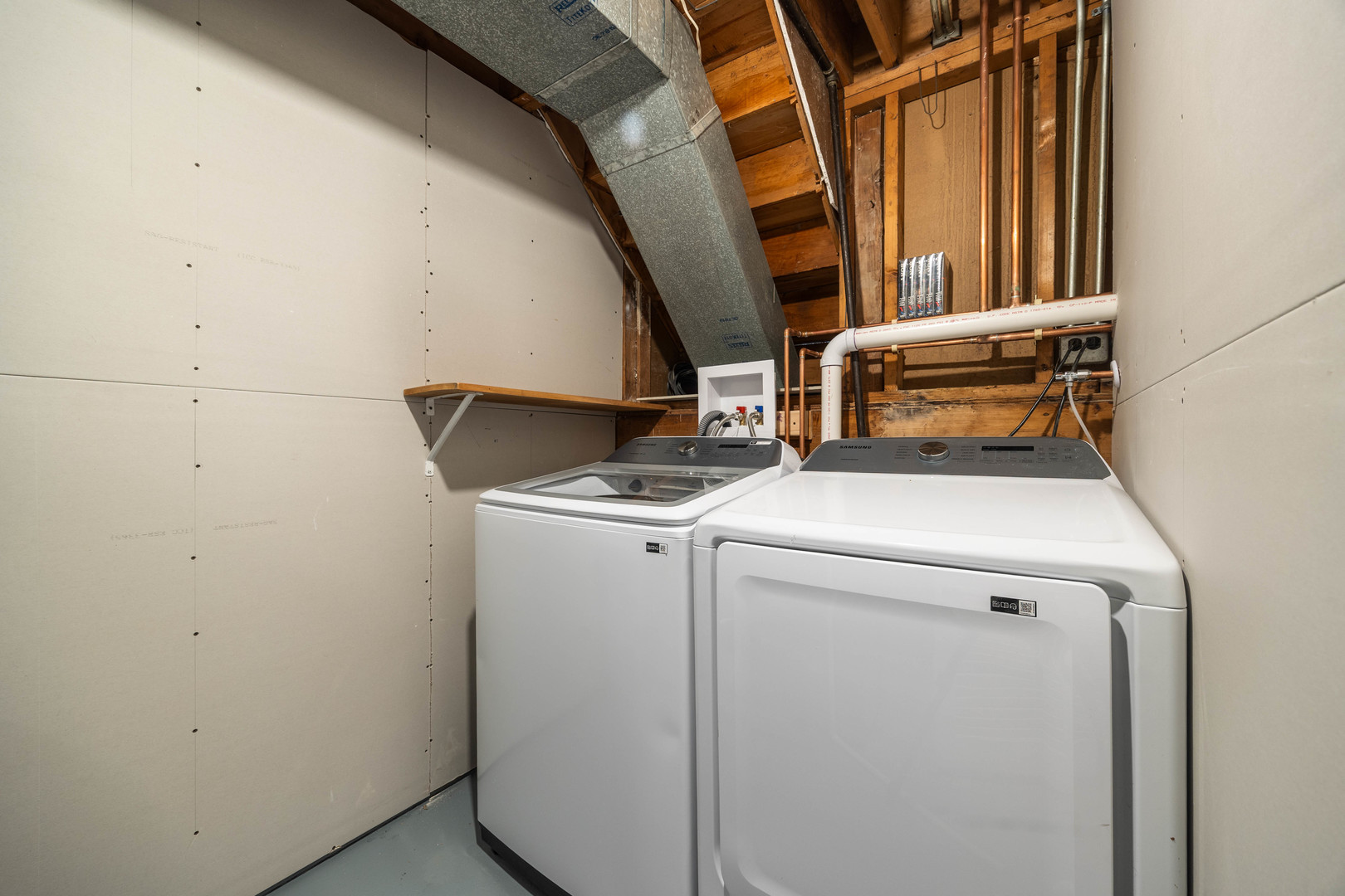 6791 Church Street, Hanover Park, IL 60133