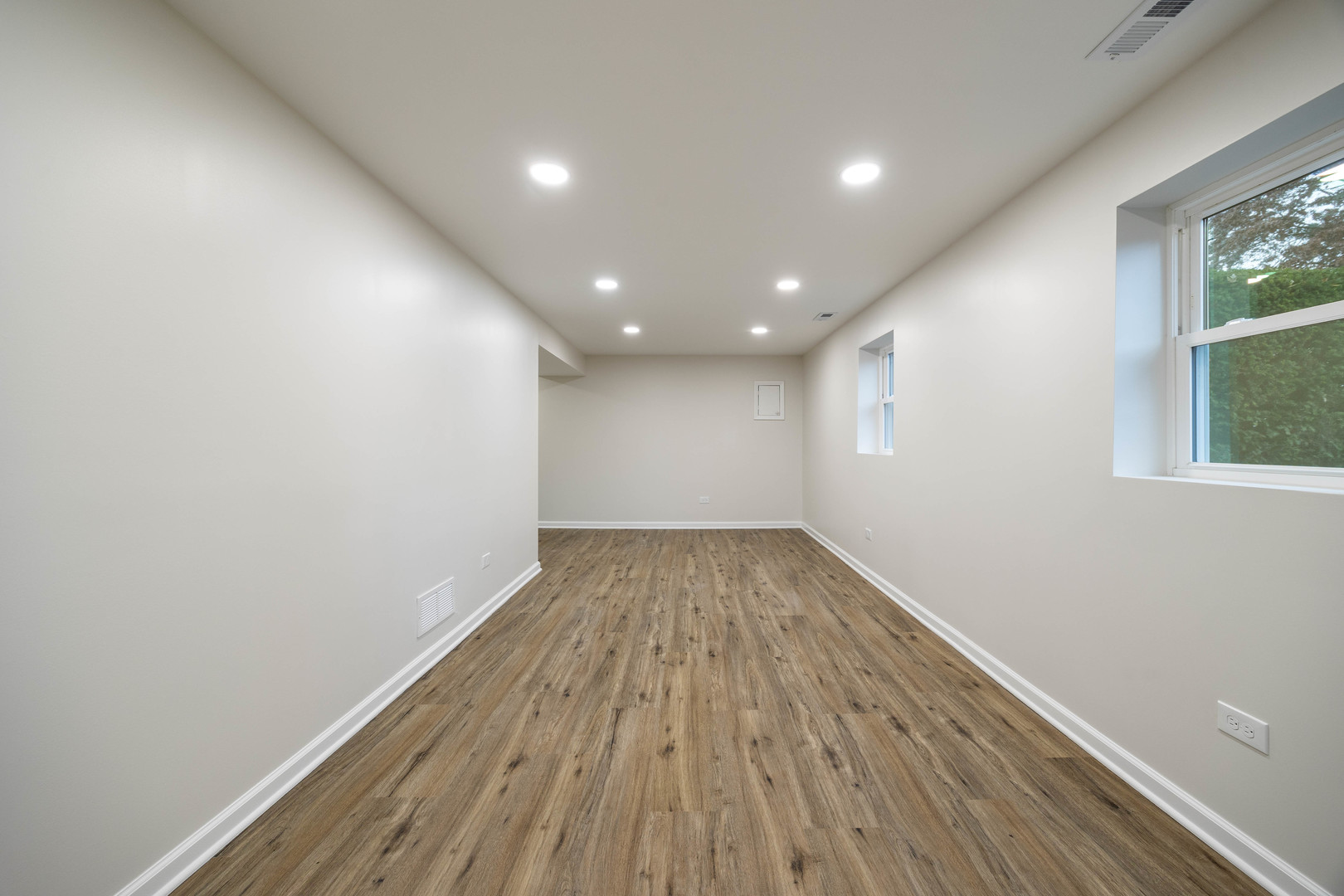 6791 Church Street, Hanover Park, IL 60133