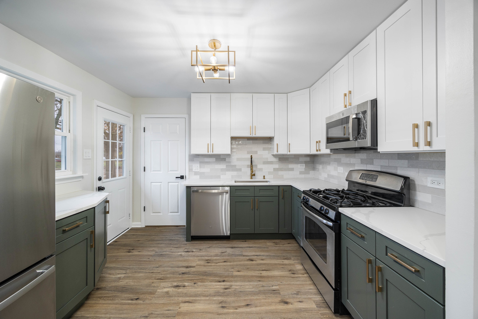 6791 Church Street, Hanover Park, IL 60133